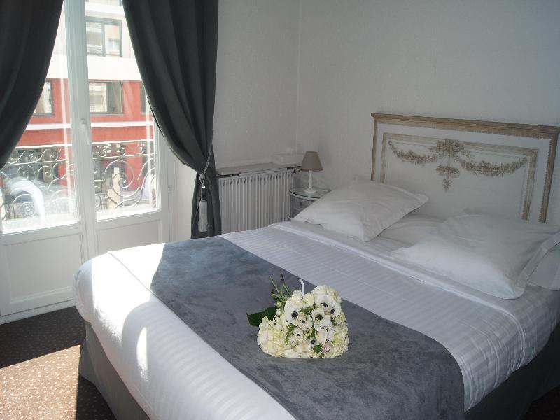Ruc Hotel Канны Экстерьер фото