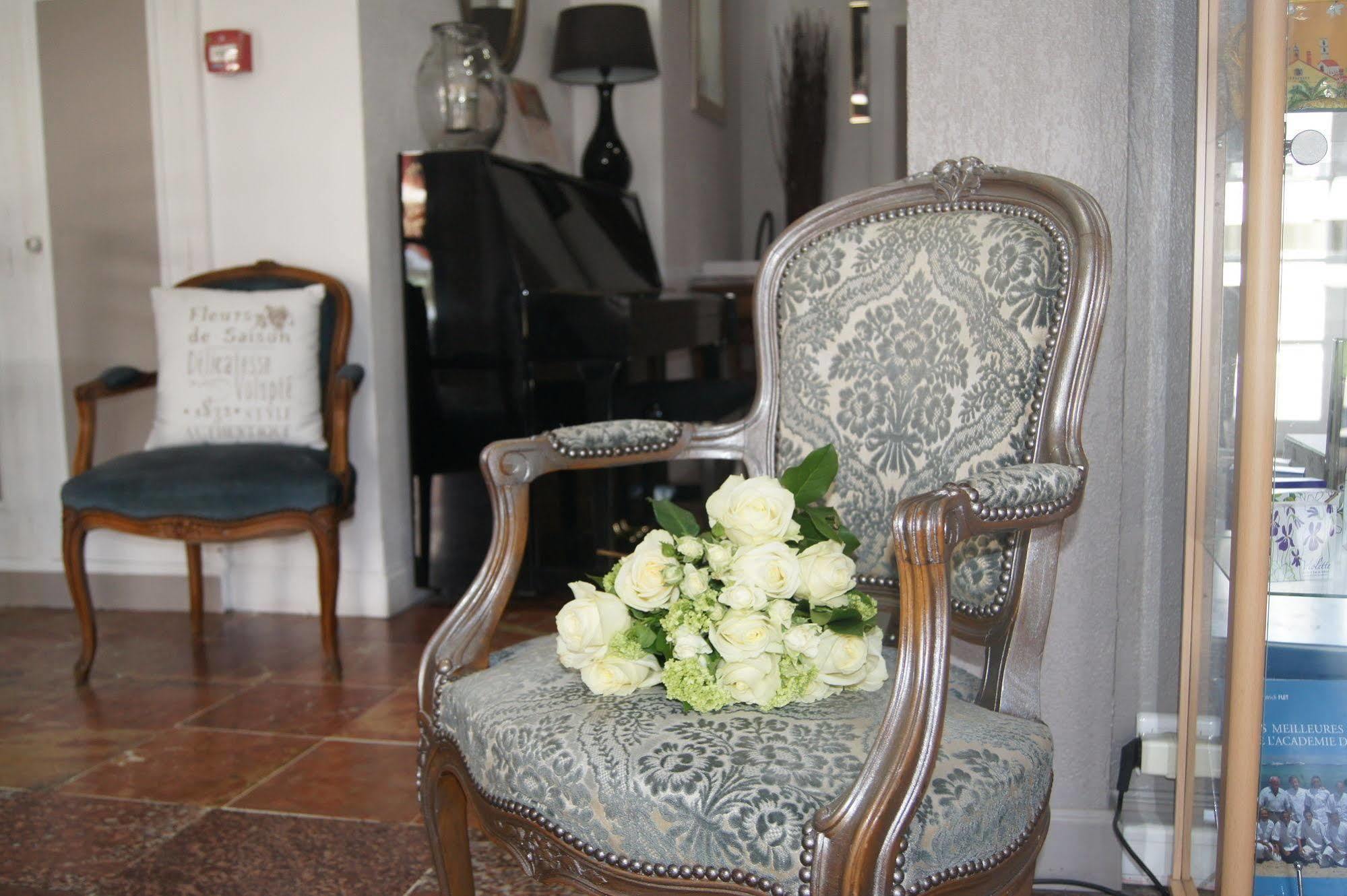 Ruc Hotel Канны Экстерьер фото